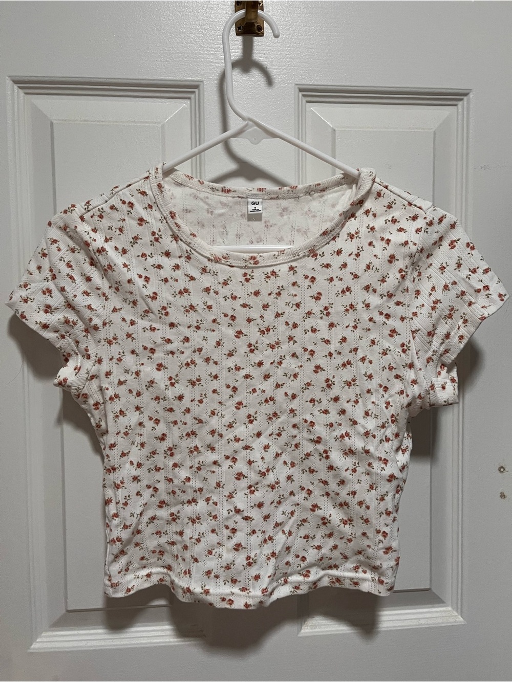 GU White Floral Ribbed Crop Top with Rust Floral Print